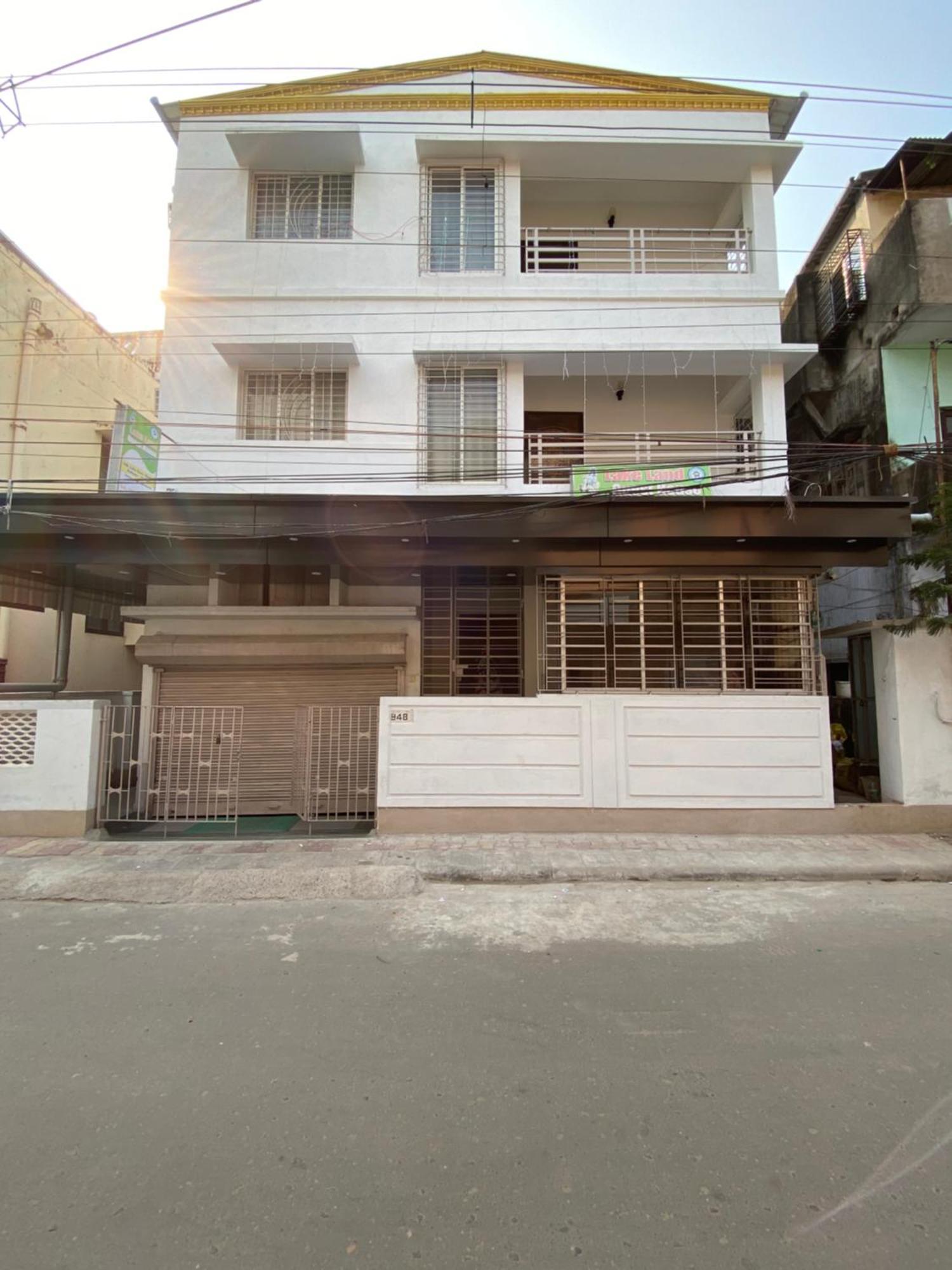 Lake Land Guest House โกลกาตา ภายนอก รูปภาพ