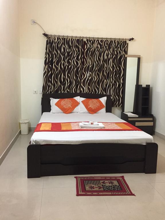 Lake Land Guest House โกลกาตา ภายนอก รูปภาพ